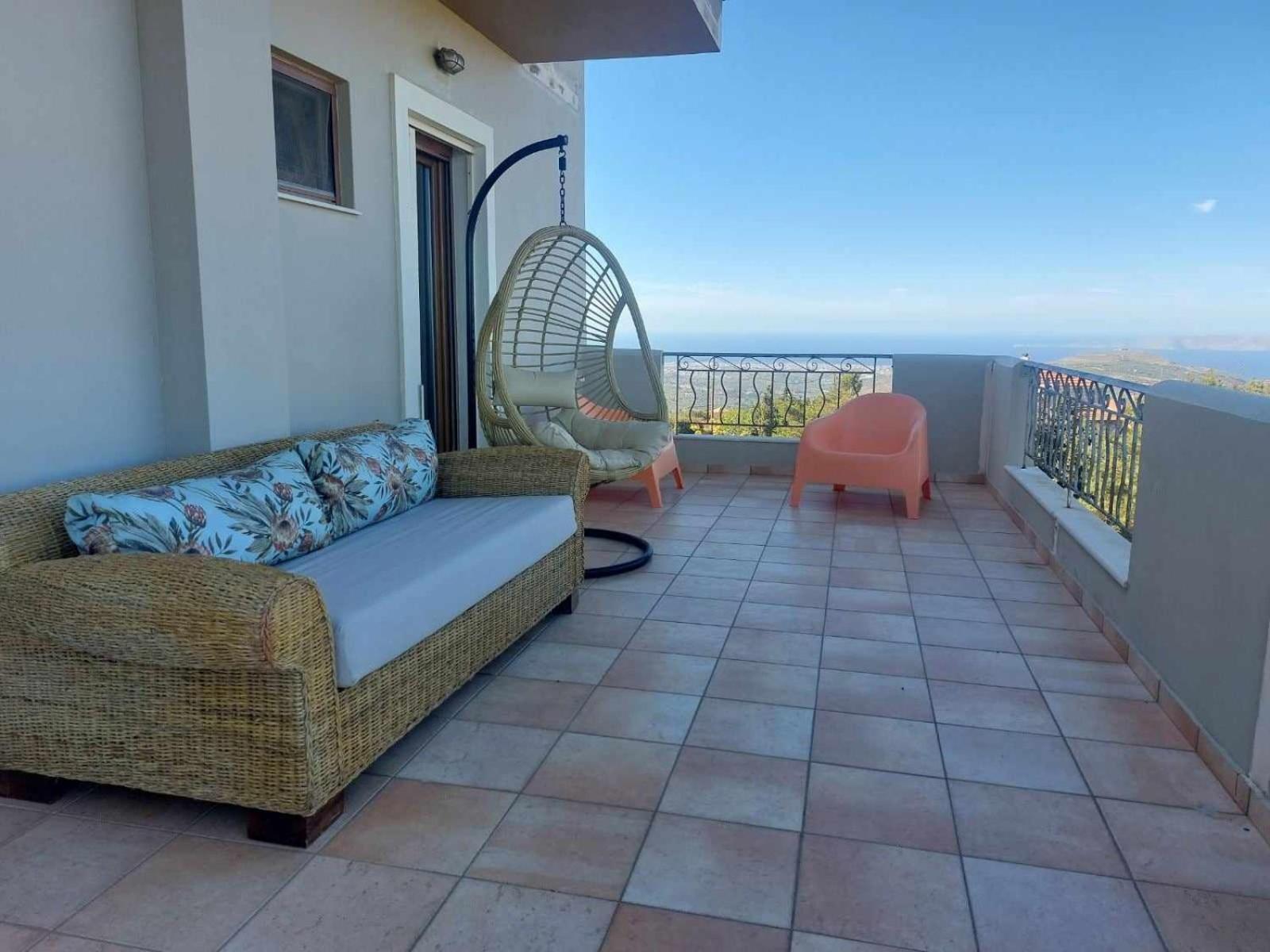 Aletraki -Off-Grid Retreat Above Heraklion, Peaceful Views أرتشانيس المظهر الخارجي الصورة